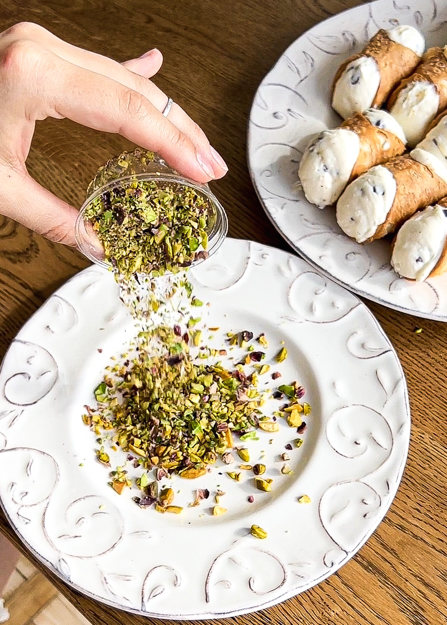 фісташка до солодких трубочок